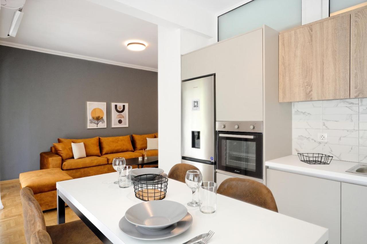 Elegant Big Apartment In Athens Center With Balcony Eksteriør bilde