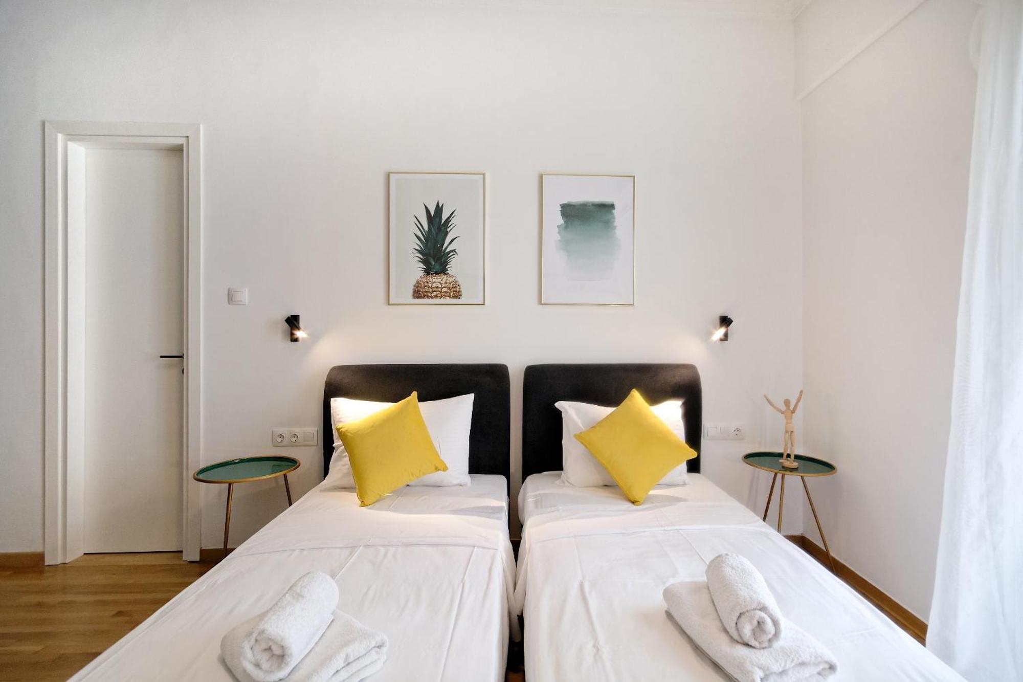 Elegant Big Apartment In Athens Center With Balcony Eksteriør bilde